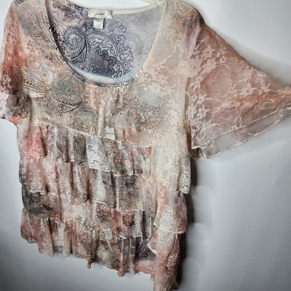 CJ Banks Lace Top Layered Paisley Print Pale Pink and Gray Plus Size 1X - Picture 7 of 11